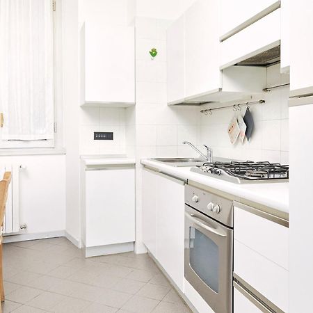 Prestige Boutique Homes - Duomo 2 Milan Luaran gambar