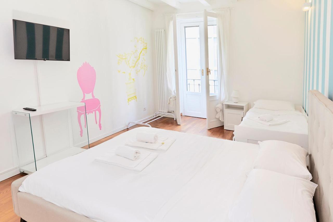 Prestige Boutique Homes - Duomo 2 Milan Luaran gambar
