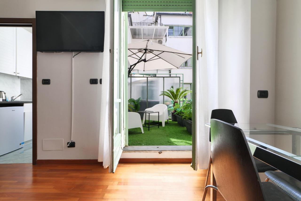 Prestige Boutique Homes - Duomo 2 Milan Luaran gambar