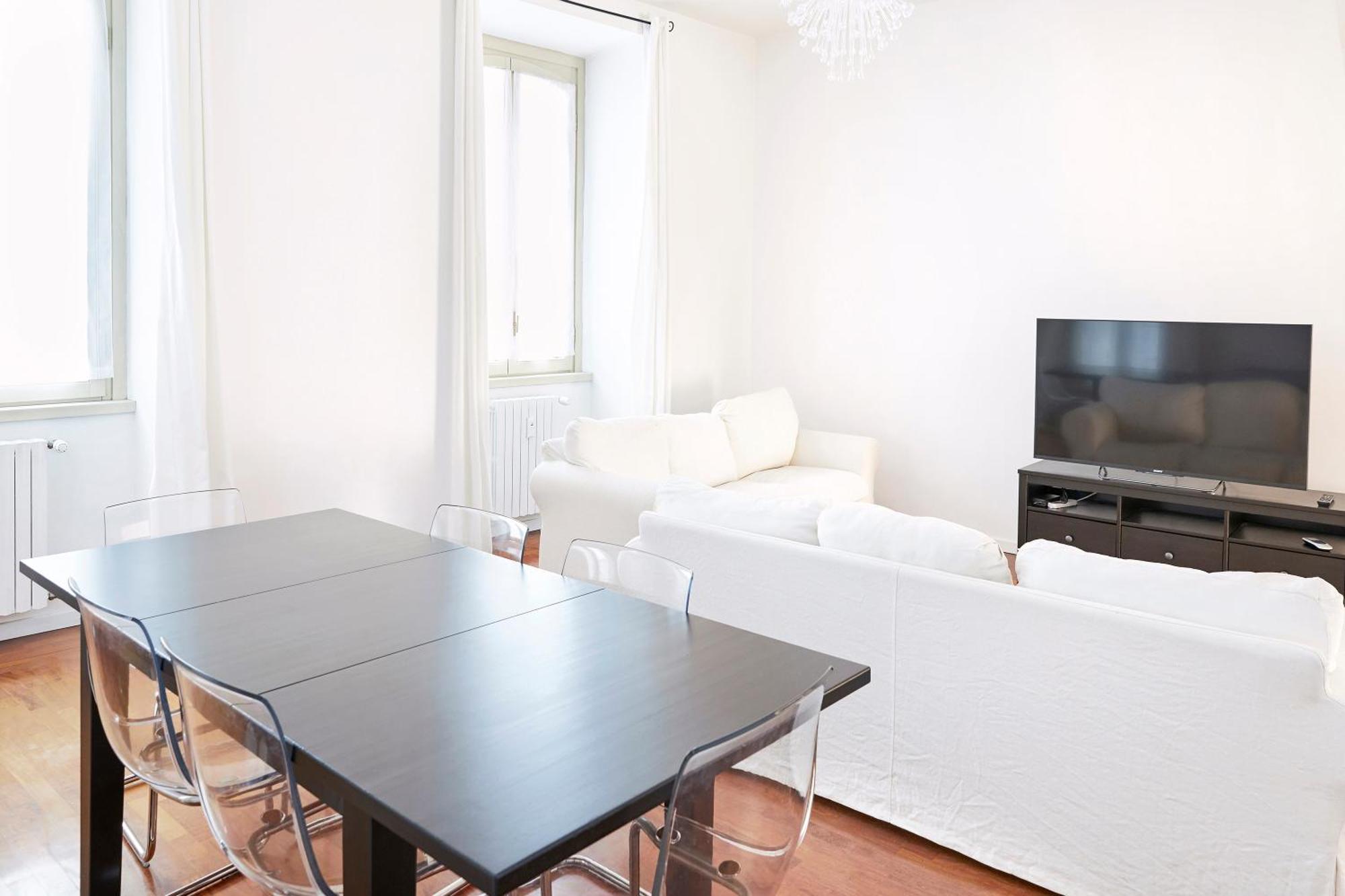 Prestige Boutique Homes - Duomo 2 Milan Luaran gambar