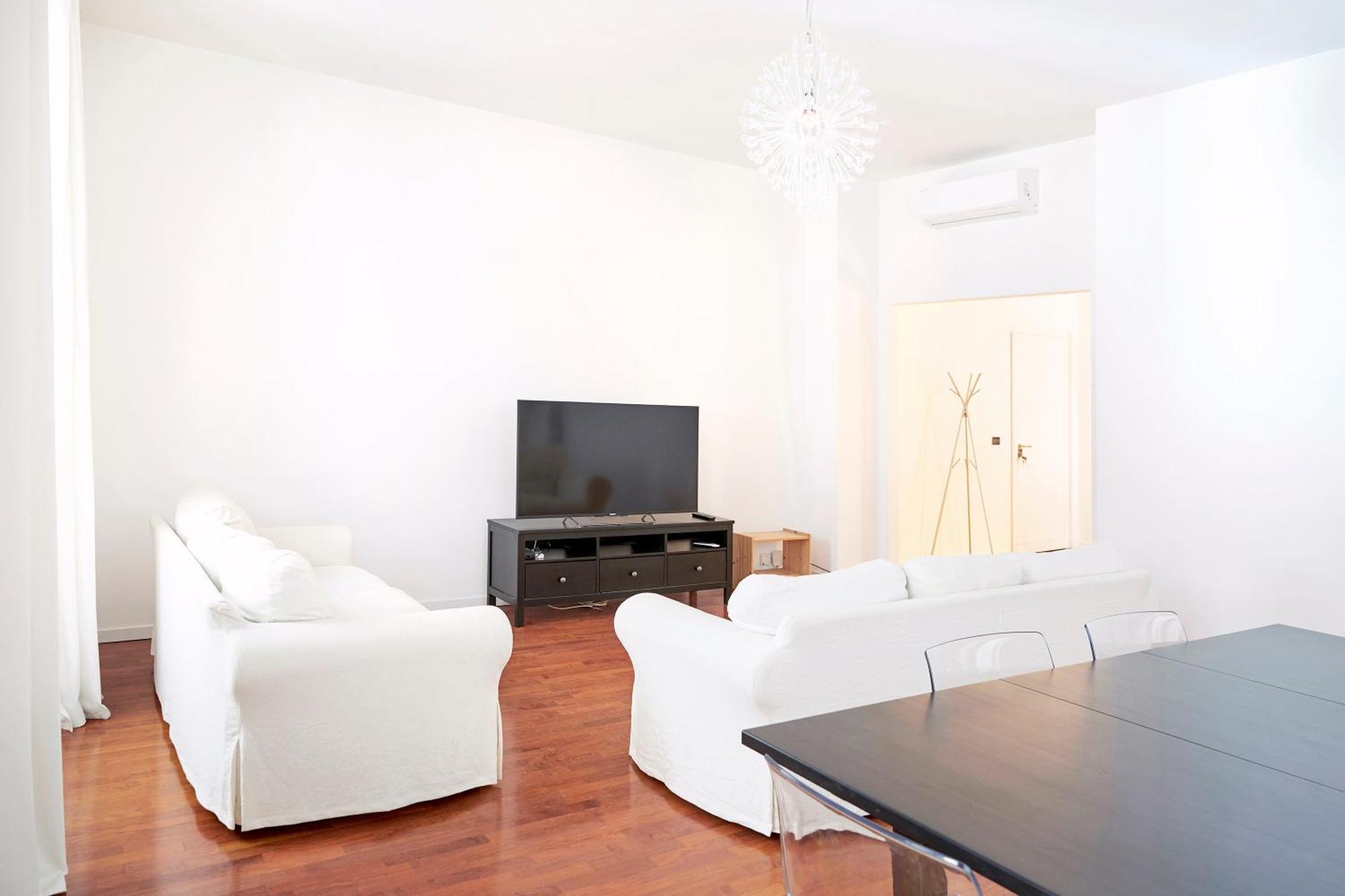 Prestige Boutique Homes - Duomo 2 Milan Luaran gambar
